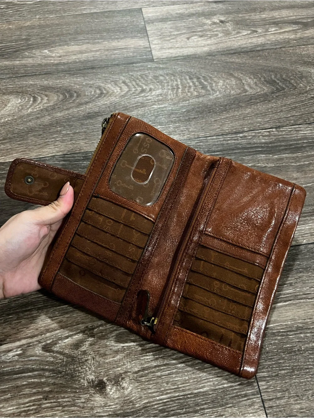 Fossil Emory Espresso Brown Vintage Leather Zip Wallet Clutch